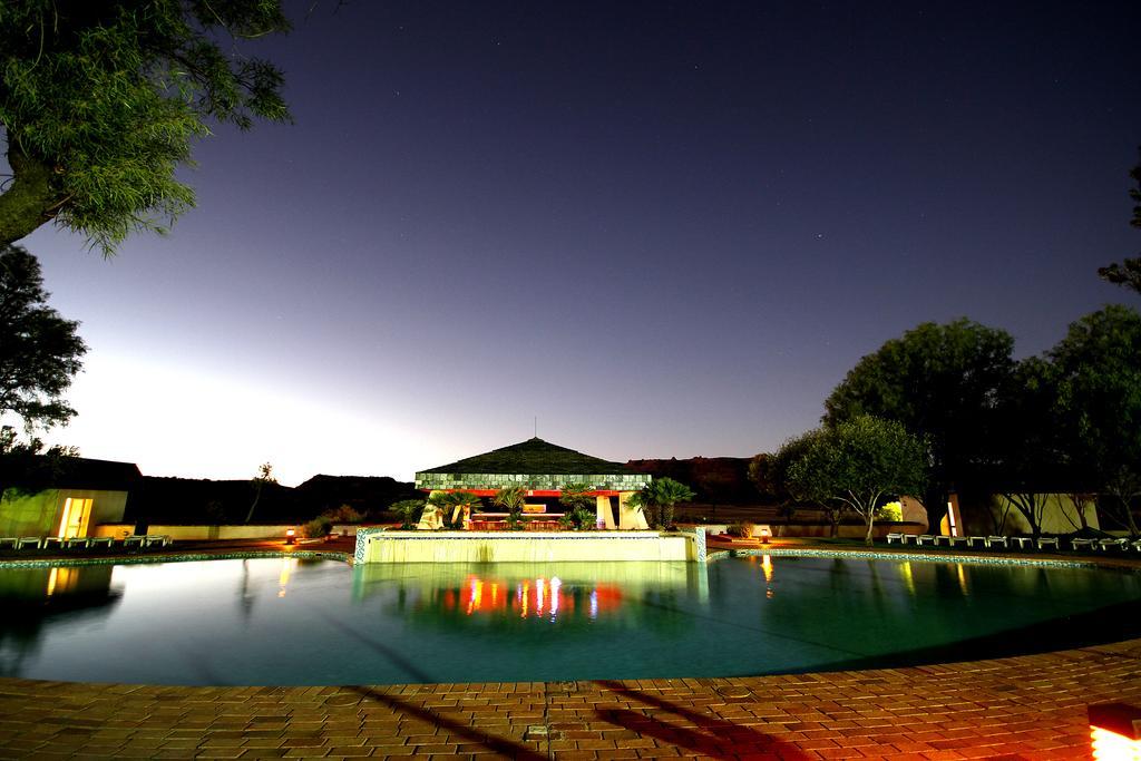 Black Mountain Leisure And Conference Hotel Groothoek Exterior foto
